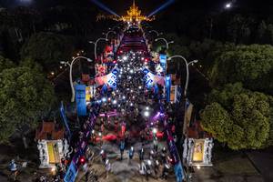 BIB: 
                            <button type="button" onclick="openModal(22791477)" class="btn btn-primary btn-sm float-right btn-popup" data-toggle="modal" data-target=".modal-high-quality">
                        <i class="fas fa-shopping-cart"></i> Add to Cart
                    </button>
                                            <button type="button" onclick="isThisMe(22791477, true)" class="btn btn-success btn-sm float-right btn-popup btn-isme hidden" data-toggle="tooltip" data-placement="bottom" title="นี่คือรูปของคุณใช่ไหม คลิกที่นี่เพื่อเอาเข้าอัลบั้ม">
                        <i class="fas fa-plus"></i> Add to album
                    </button>
                    <button type="button" onclick="isThisMe(22791477, false)" class="btn btn-warning btn-sm float-right btn-popup btn-isnotme hidden">
                        <i class="fas fa-ban"></i> Remove from album
                    </button>